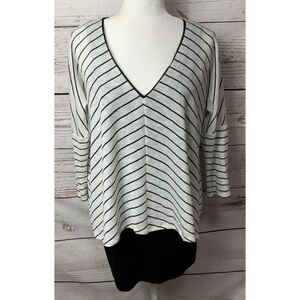 NWOT WHBM Cream & Black Striped V-Neck Tunic
